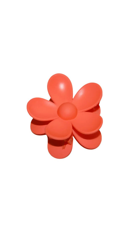 Flower shaped hair clip